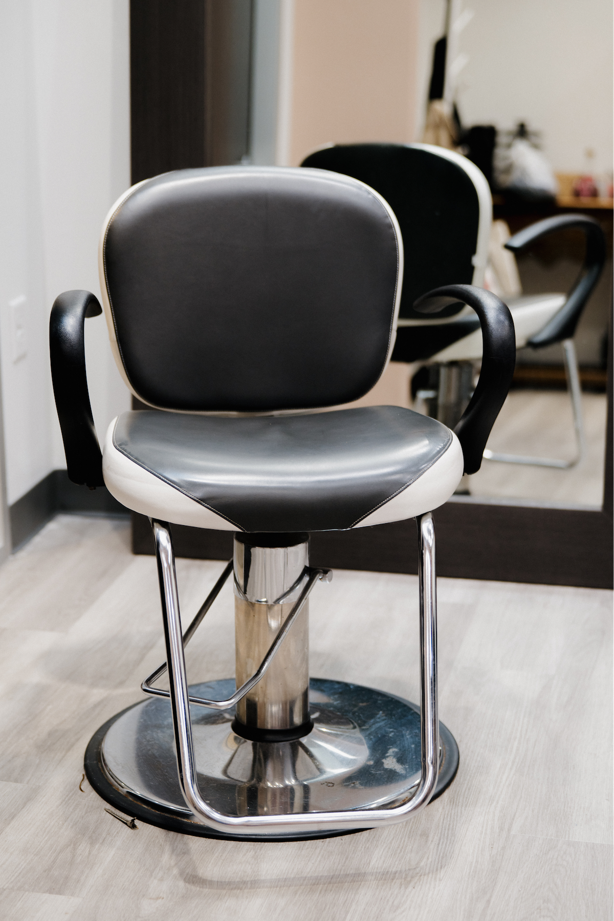 Renova salon team